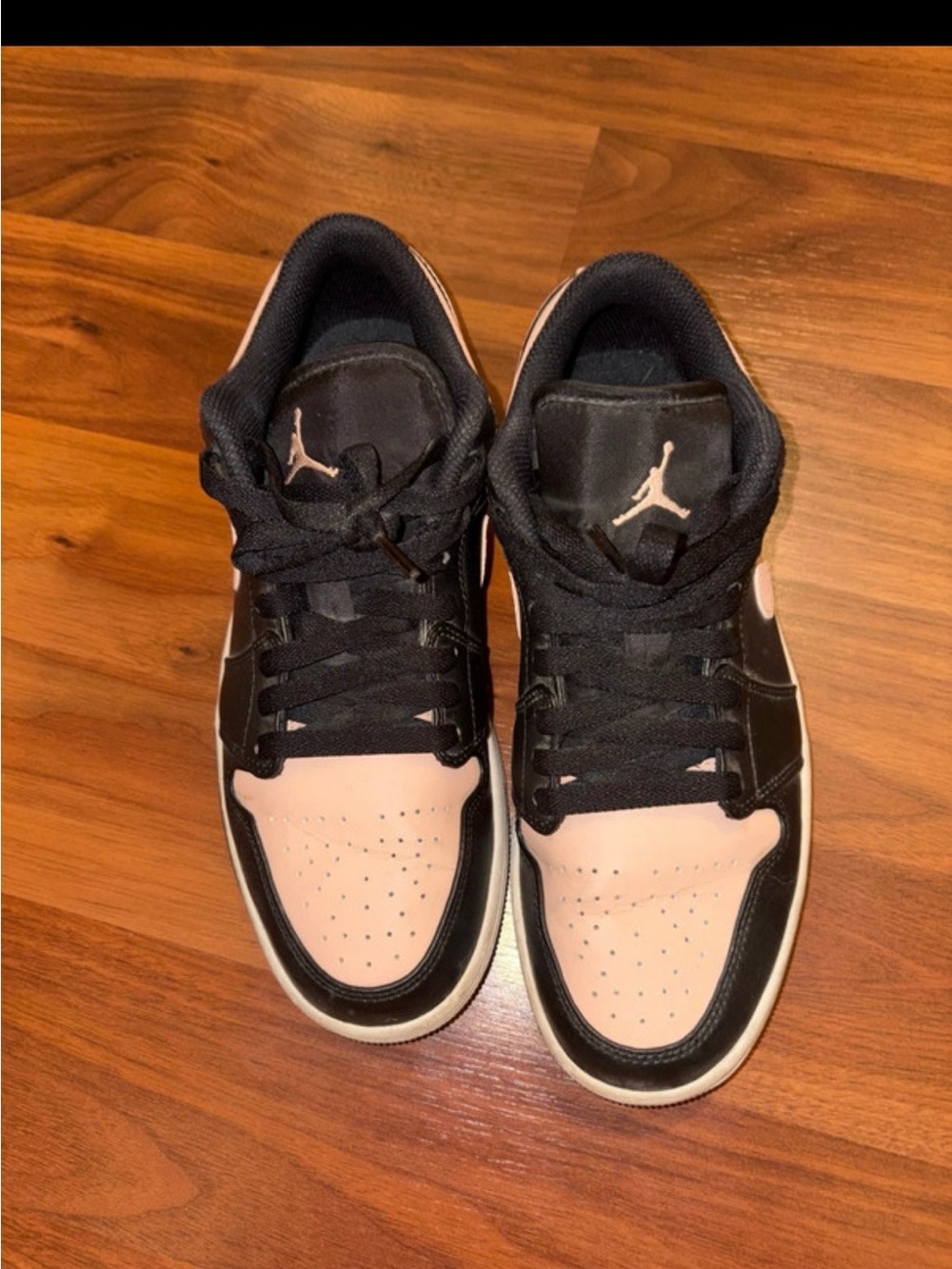 Jordan Low-Top Sneakers in Black and Pink